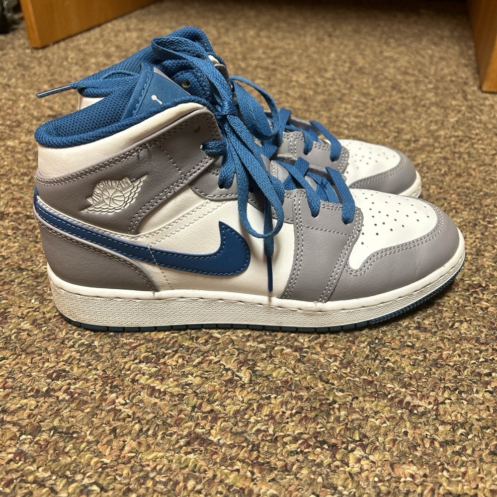 Air Jordan 1